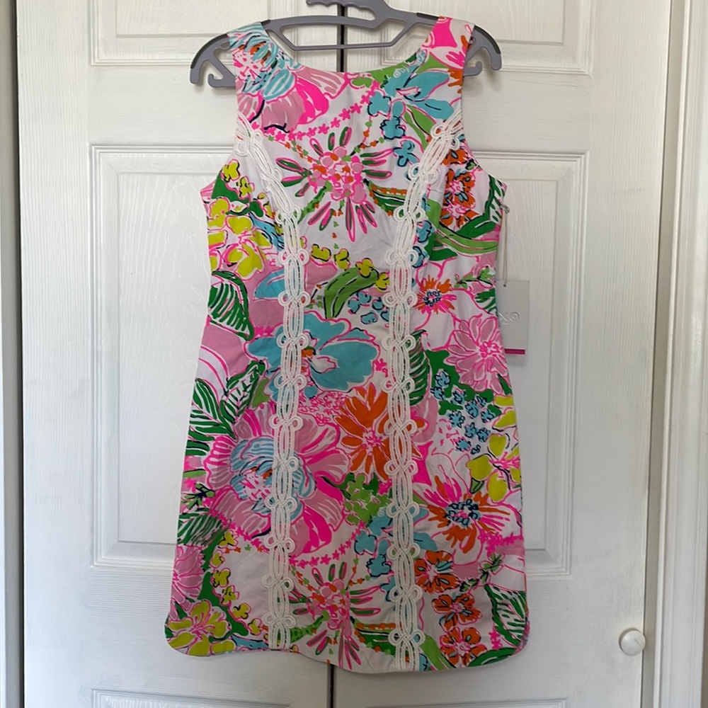 NWT Lilly Pulitzer summer dress. Lilly runs small;this fits like a 6, not 10